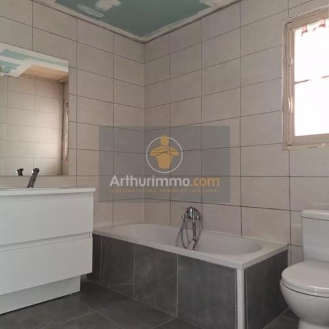 Vente                                                      Maison
                        
                     4 pièces                      90 m2                     à Fontenay-Trésigny