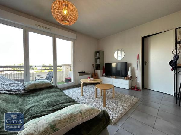 Appartement à louer 2 pièces 42.33m² Châteaurenard (13160)