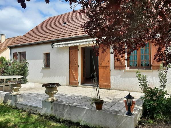 MAISON DE PLAIN PIEDS DANS LOTISSEMENT PRISÉ