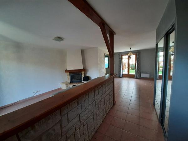 MAISON DE PLAIN PIEDS DANS LOTISSEMENT PRISÉ