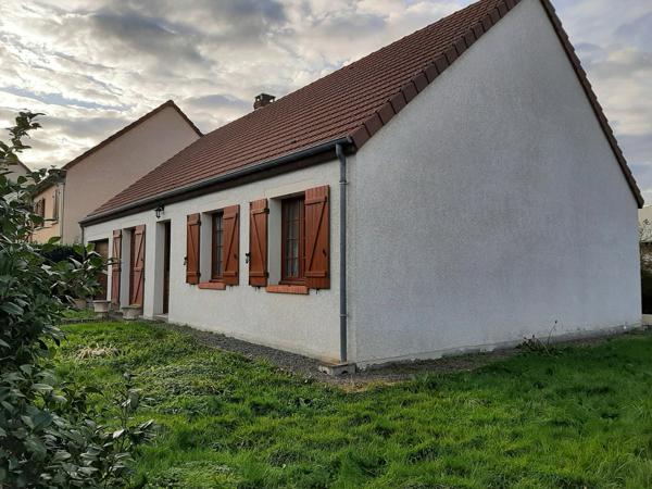 MAISON DE PLAIN PIEDS DANS LOTISSEMENT PRISÉ