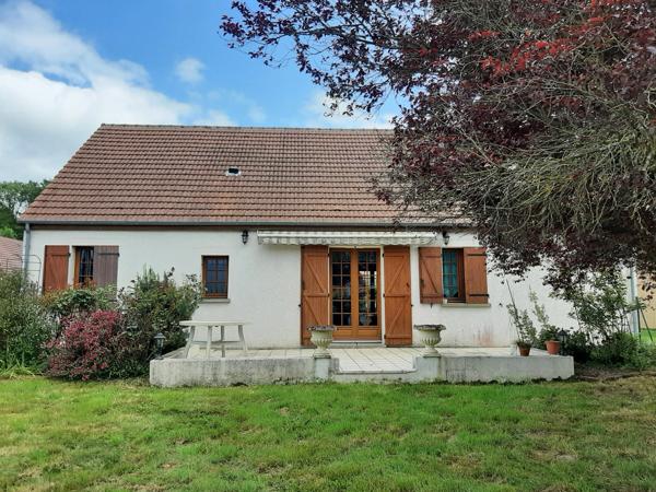 MAISON DE PLAIN PIEDS DANS LOTISSEMENT PRISÉ