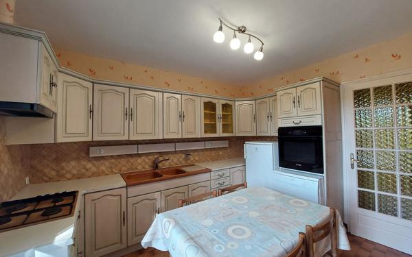 Maison à vendre    5 pièces •  Noyers-sur-Cher