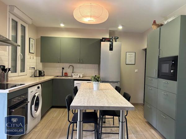 Maison à louer 1 pièce 12.77m²