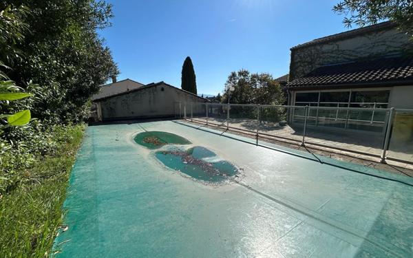 Maison à vendre    6 pièces • 155 m2 Jonquerettes