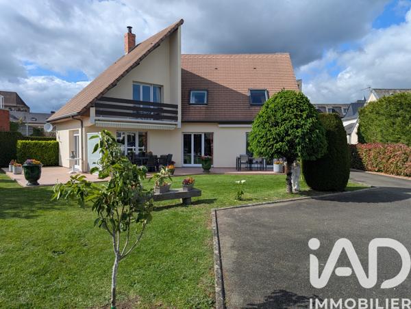 Maison à vendre 6 pièces 149 m² Neufchâtel-en-Bray