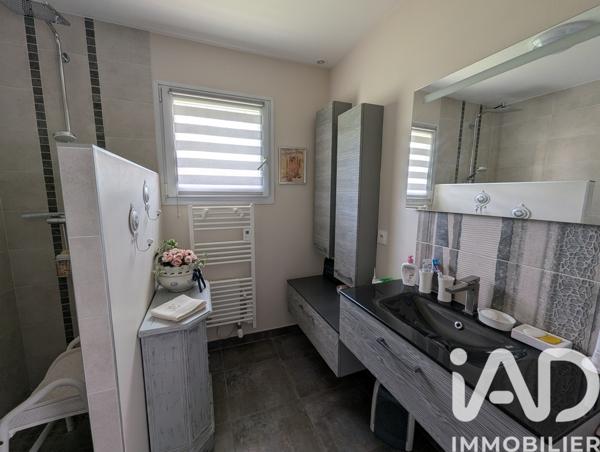 Maison à vendre 6 pièces 149 m² Neufchâtel-en-Bray