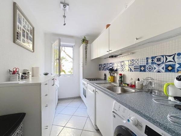 Appartement T2 avec terrasse