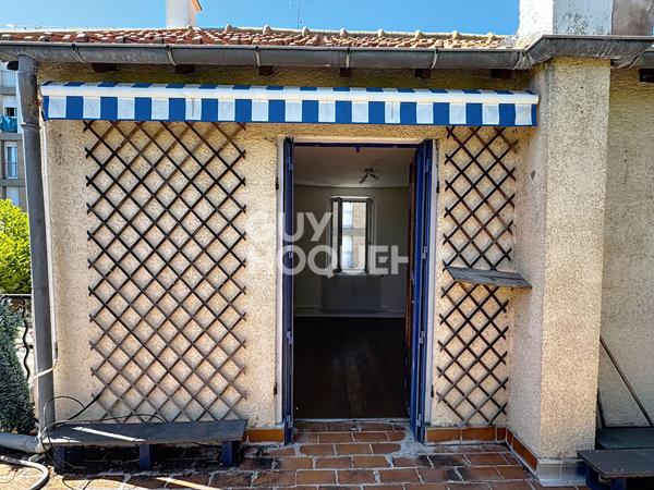 À VENDRE Charmante maison de ville 2 chambres / Versailles Jussieu