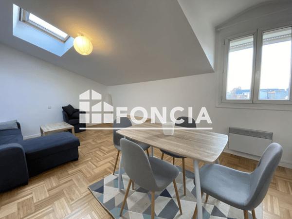 Location Appartement meublé 2 pièces 43.73 m² - 38 RUE DU BRAVE RONDEAU La Rochelle 17000