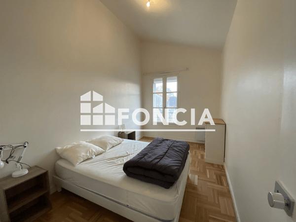 Location Appartement meublé 2 pièces 43.73 m² - 38 RUE DU BRAVE RONDEAU La Rochelle 17000