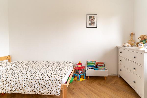 Maison familiale avec piscine et dépendance, cadre naturel préservé