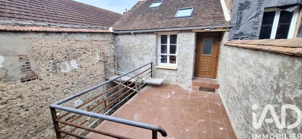 Immeuble à vendre 75 m² Villeneuve-sur-Yonne