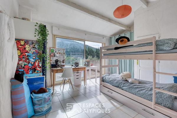 Maison atypique au coeur du parc naturel de la Sainte-Baume