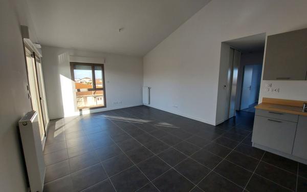 Appartement à louer    2 pièces •  Villefranche-sur-Saône