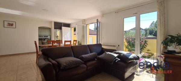 Maison contemporaine de plain-pied 3 chambres