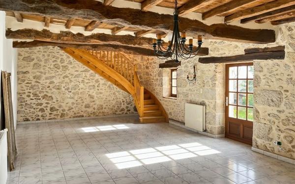 Maison à vendre    4 pièces •  Lectoure