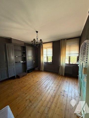 Maison à Vendre à Hesdin (62140) en Pas-de-Calais (62)

Nous vous présentons cette maison de ...