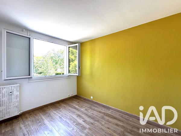 Appartement à vendre 4 pièces 74 m² Saint-Ouen-l'Aumône