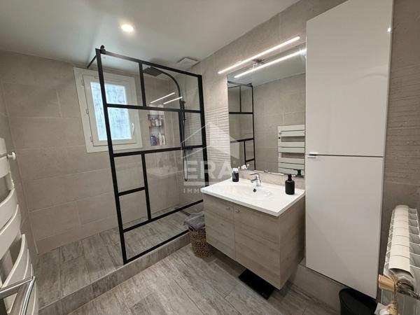 LES PENNES MIRABEAU - Maison T4 de 137m2 sur 512m2 de parcelle avec piscine