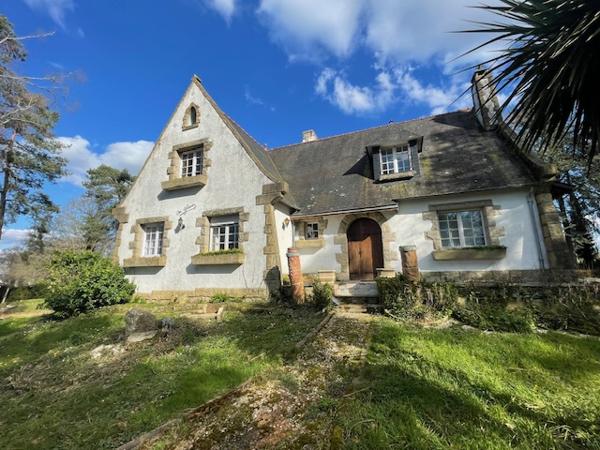 Saint-Grégoire (35760) PROPRIETE 8 PIECES SUR TERRAIN DE 5000 M2