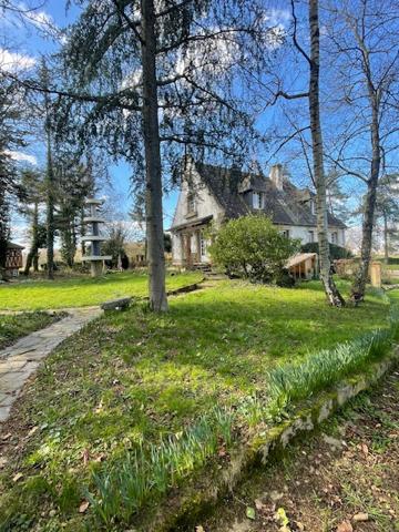 Saint-Grégoire (35760) PROPRIETE 8 PIECES SUR TERRAIN DE 5000 M2