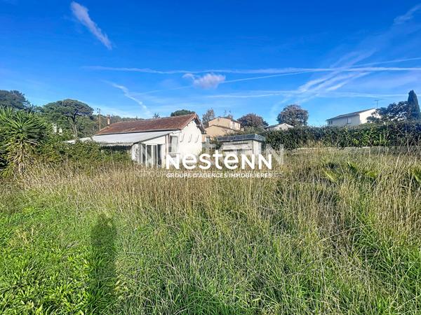 Mougins - 1525 m² -Terrain plat constructible
