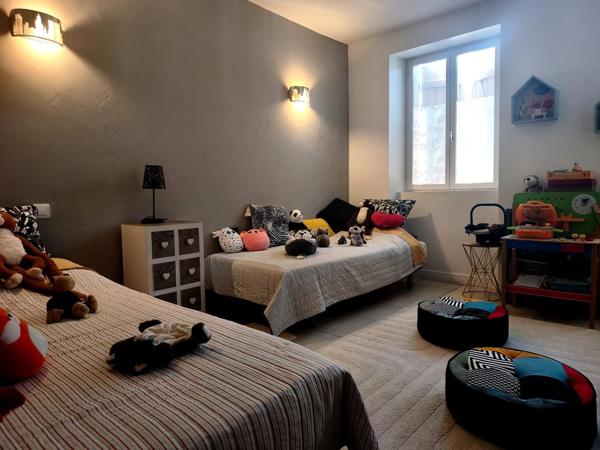 Appartement à Grenade, 31330 - 4 pièces 124m²