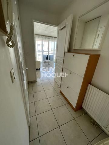 VAULX EN VELIN : appartement 2 pièces (37 m²)  meublé en location