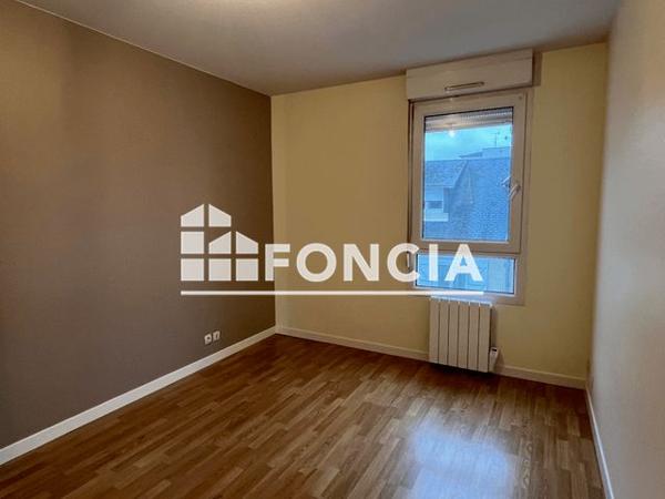 Location Appartement 2 pièces 45 m² - RESIDENCE COMMINGES Le Mans 72000