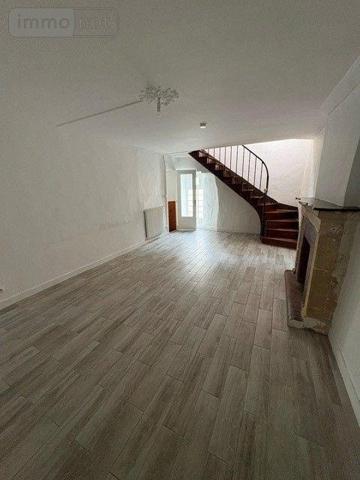 Maison à louer à Bayeux dans le Calvados (14400), ref : L556   
RUE MONTFIQUET