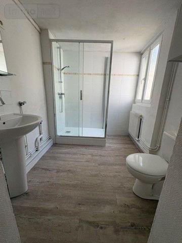 Maison à louer à Bayeux dans le Calvados (14400), ref : L556   
RUE MONTFIQUET