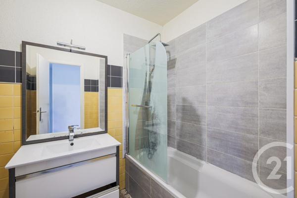 Appartement F4 à vendre  4 pièces - 93,06 m2 GRENOBLE - 38