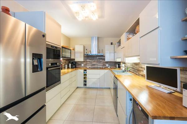 Appartement à vendre |  Cergy |  4 pièces | 85 m²