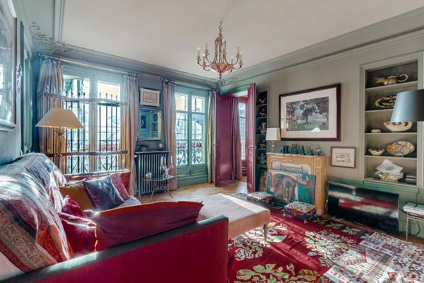 Appartement Paris 9e - NOUVELLE ATHÈNES / RUE LA BRUYÈRE