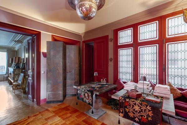 Appartement Paris 9e - NOUVELLE ATHÈNES / RUE LA BRUYÈRE