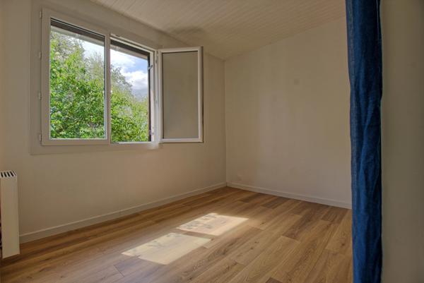 Maison en grande partie rénovée - Quartier du paquier du bois - Pontailler sur Saone