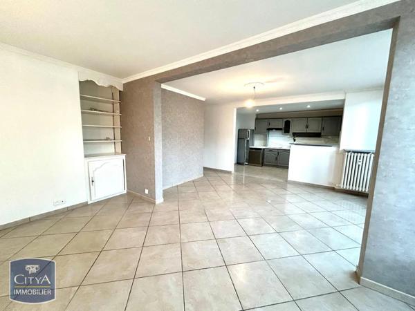Appartement à louer 3 pièces 74.29m²