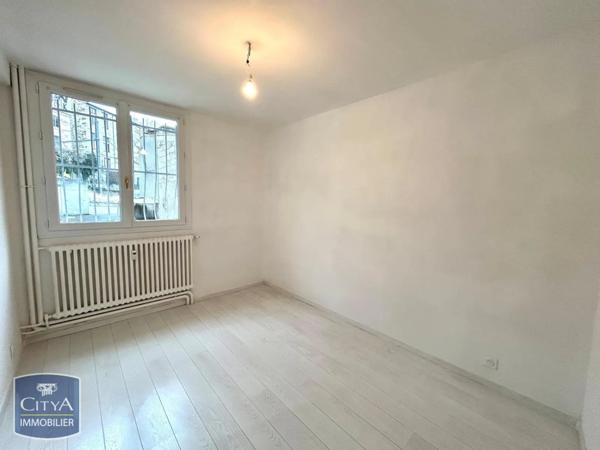 Appartement à louer 3 pièces 74.29m²