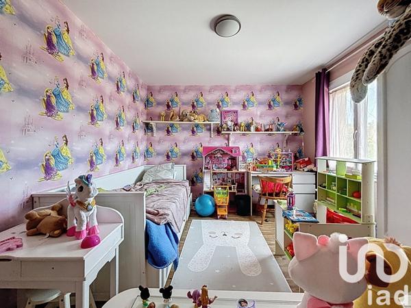 House for sale 7 rooms 148 m² Savigny-le-Temple