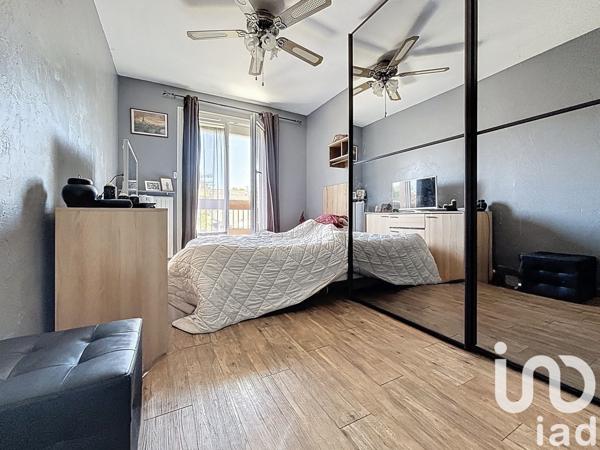 House for sale 7 rooms 148 m² Savigny-le-Temple