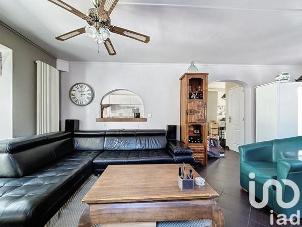 House for sale 7 rooms 148 m² Savigny-le-Temple