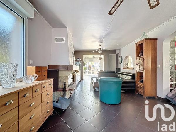 House for sale 7 rooms 148 m² Savigny-le-Temple