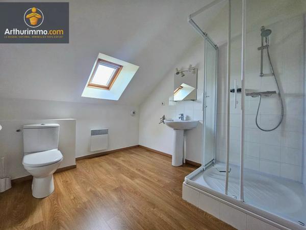 Location                                                      Maison de village
                        
                     5 pièces                      102 m2                     à Estrées-Saint-Denis