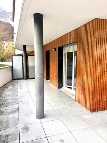 T2 récent avec grande terrasse