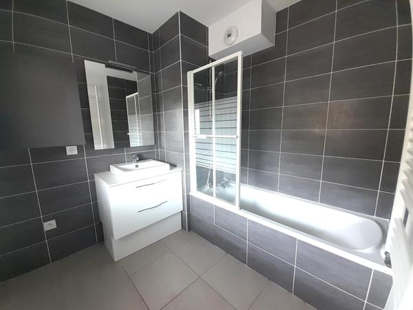 T2 récent avec grande terrasse