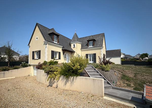 Maison Mûrs-Erigné 6 pièces -145 m2