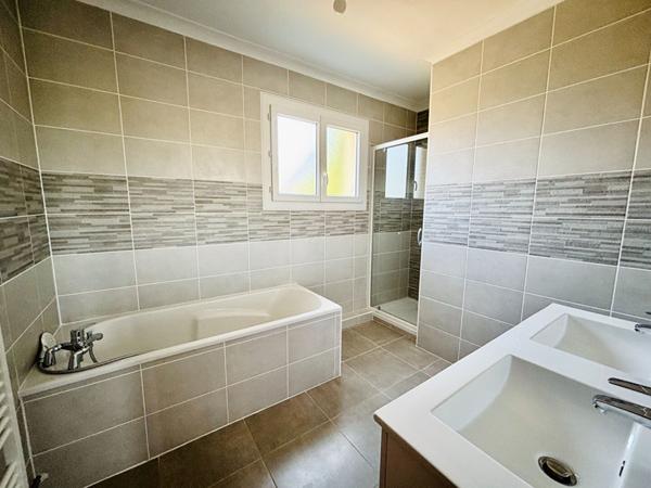 Maison Mûrs-Erigné 6 pièces -145 m2