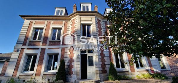 Demeure de maître – 300 m² – 11 pièces, 7 chambres