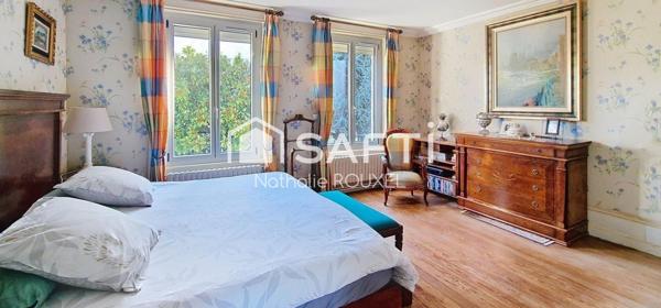 Demeure de maître – 300 m² – 11 pièces, 7 chambres